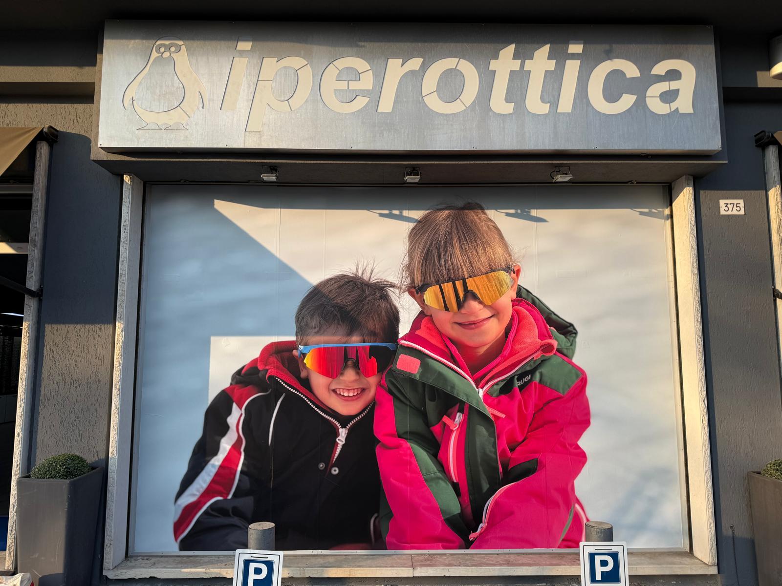 Stampe personalizzate per negozio Iperottica | Nuovo Timbrificio Venezia