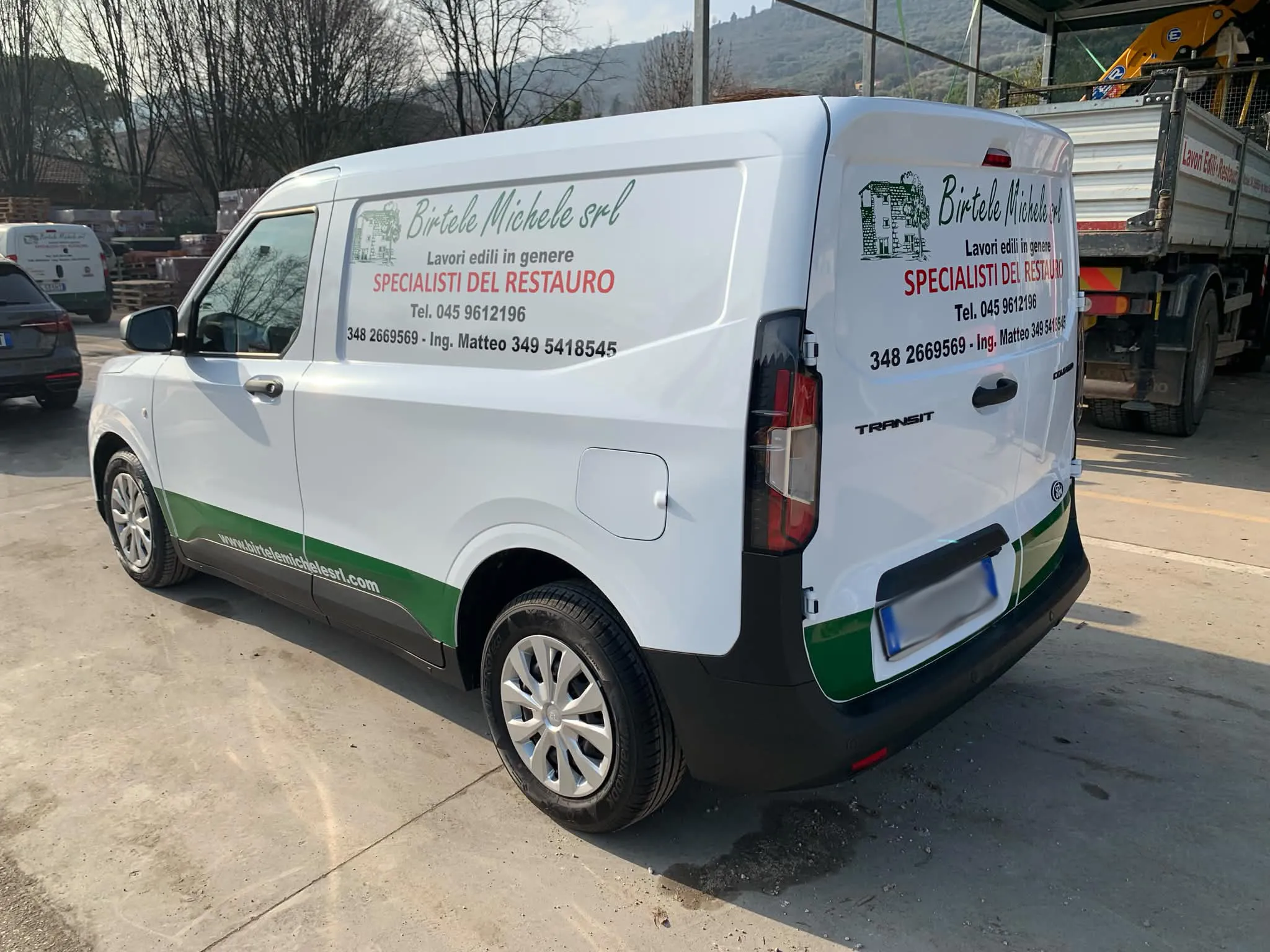 Decorazioni automezzo a Verona